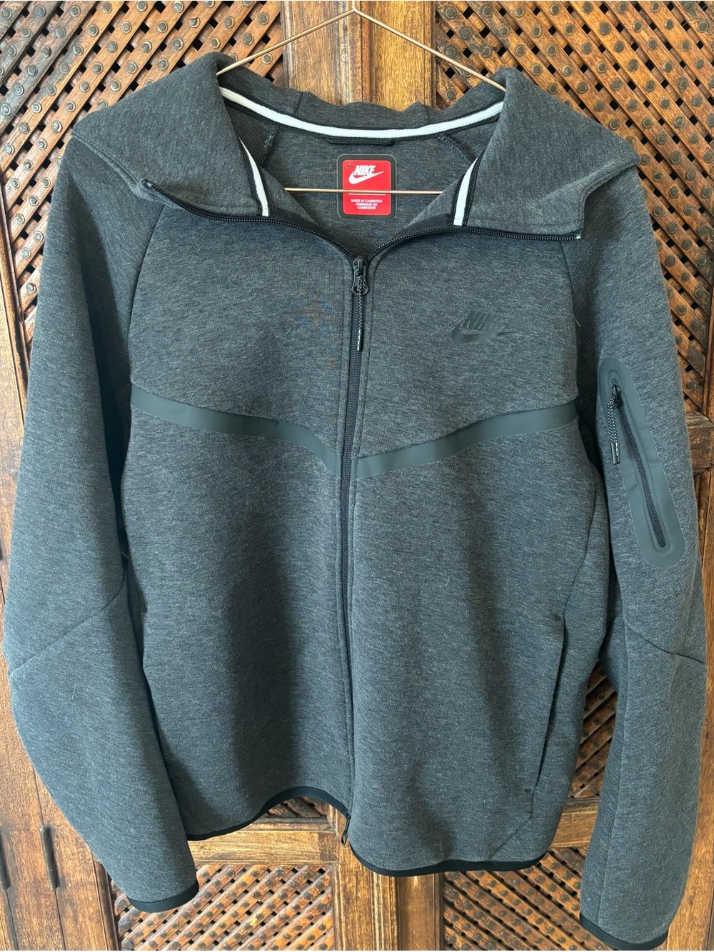 NIKE Primary Fleece Dri-Fit UV Full-Zip Performance Hoodie in Heather Gray